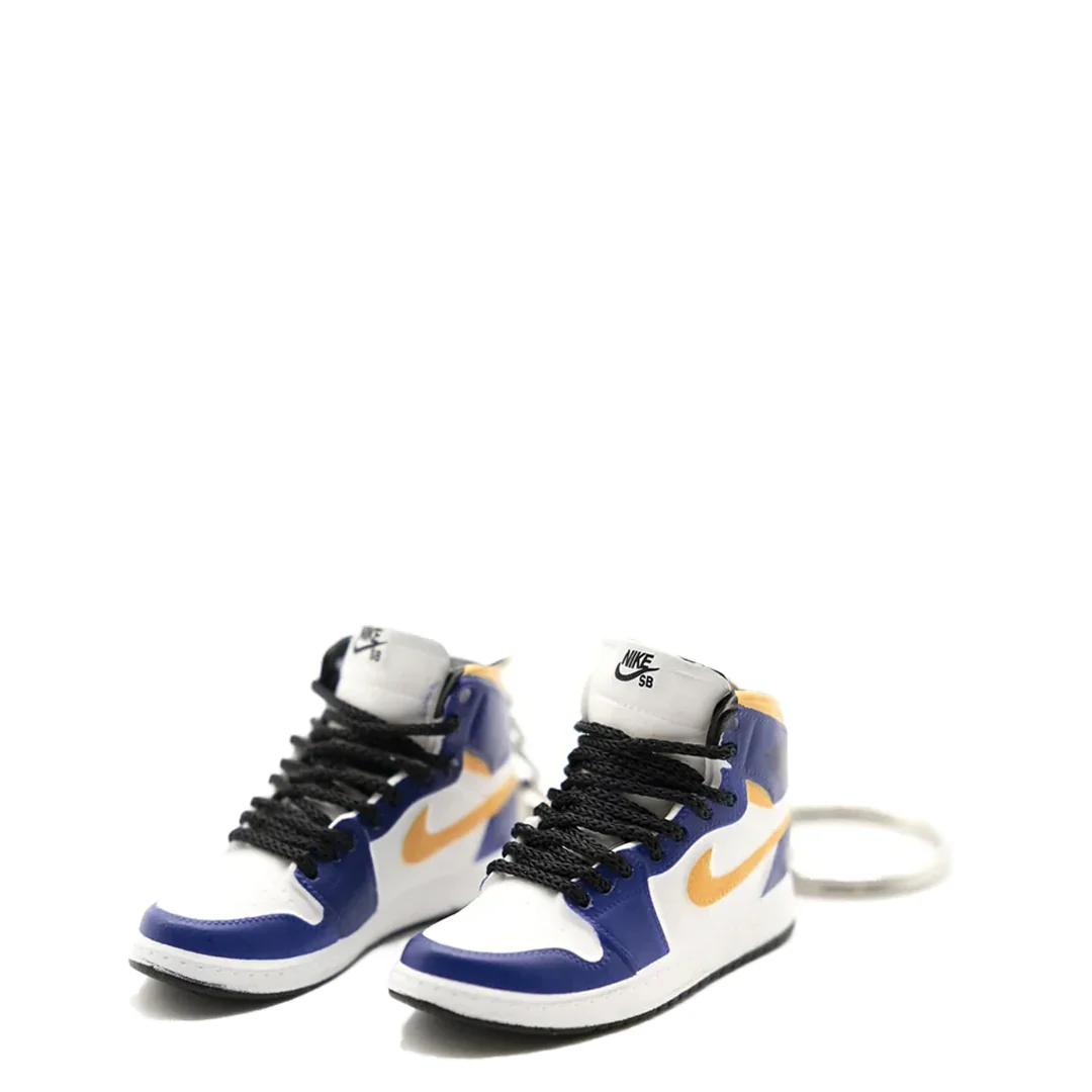AJ1 SNEAKER KEYCHAIN