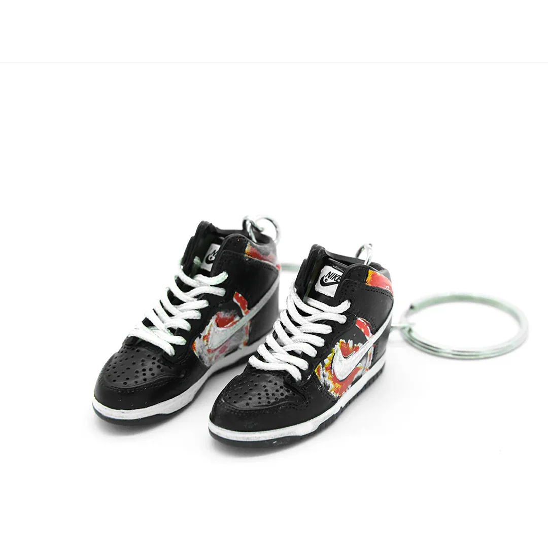 SNEAKER KEYCHAIN