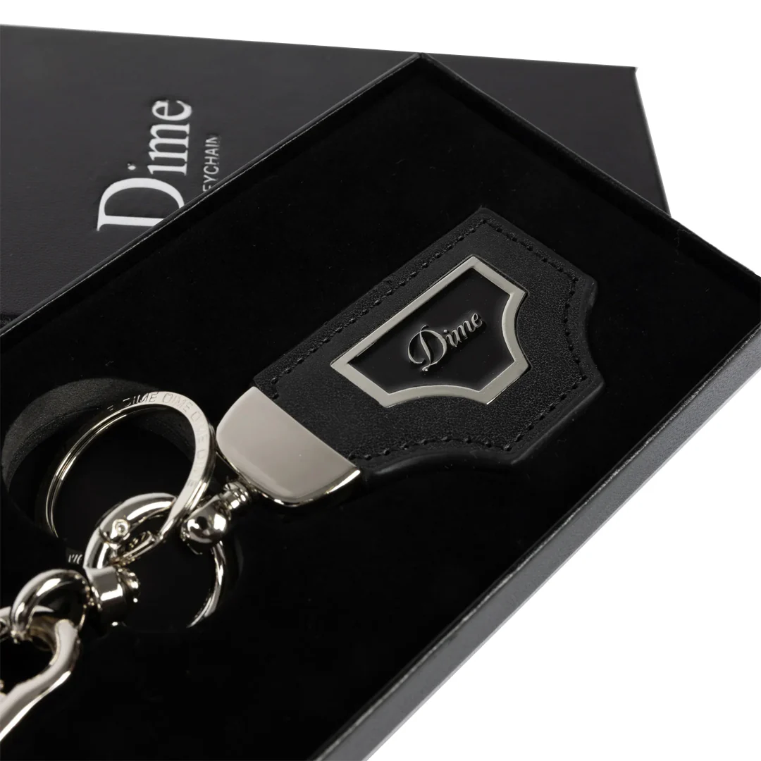 Keychain Cursive CURSIVE LEATHER KEYCHAIN - NRML