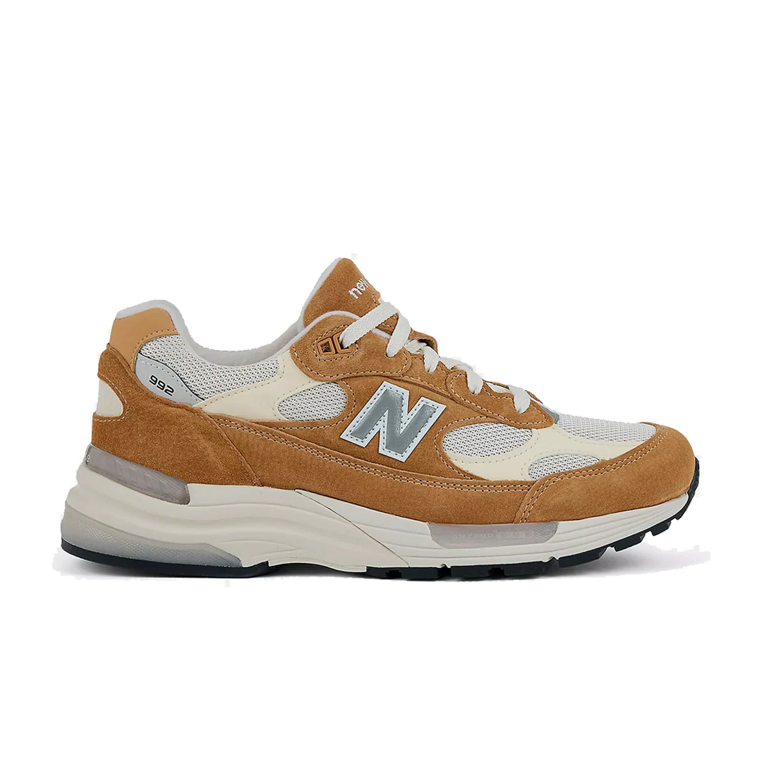 NEW BALANCE 992 MiUSA SWEET CARAMEL/CALCIUM